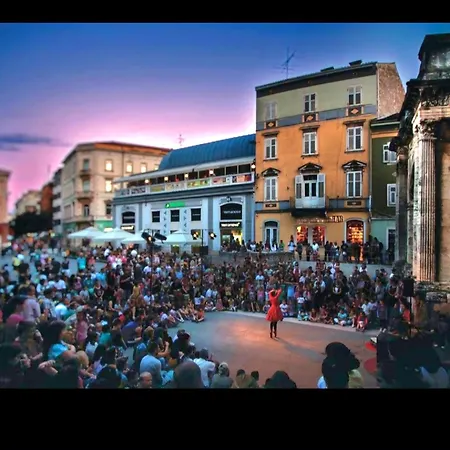 Apartment Living With Nature *