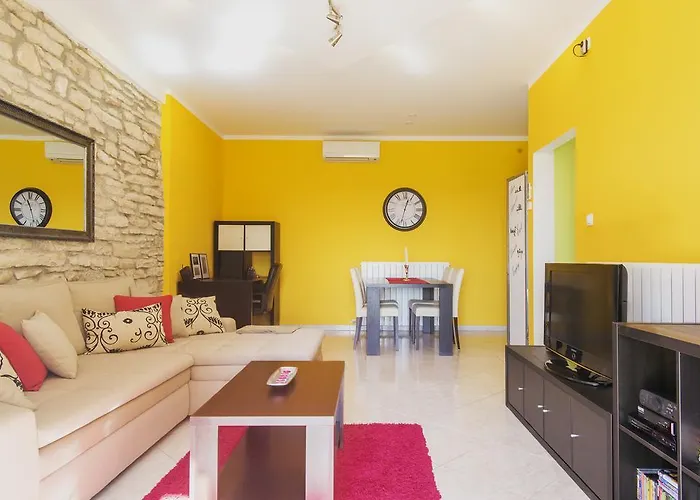 Living With Nature Apartman *