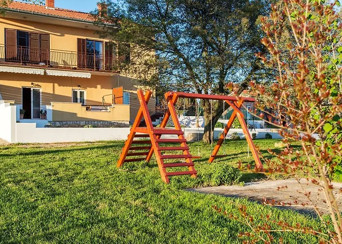 Living With Nature Apartman *